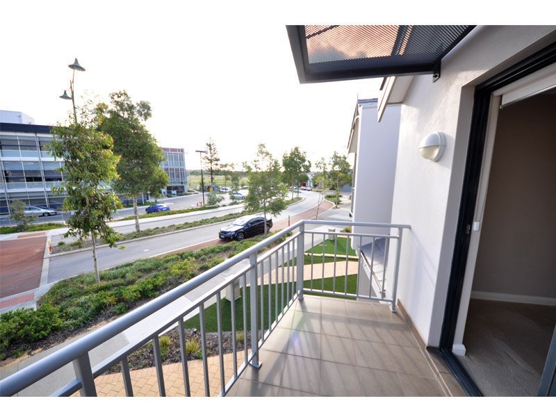 5B CIVIC PLACE, Stirling WA 6021