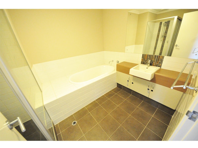 5B CIVIC PLACE, Stirling WA 6021