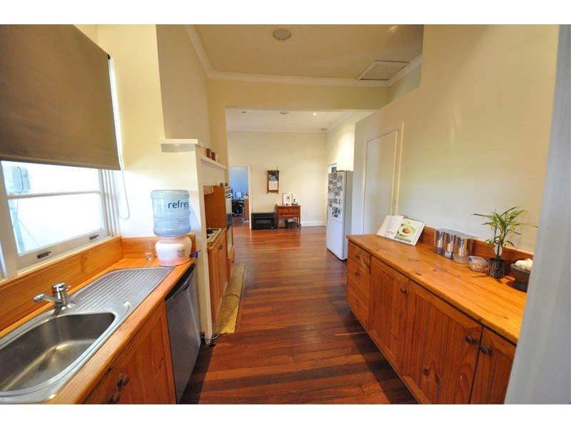 15 Waddell Road, Palmyra WA 6157