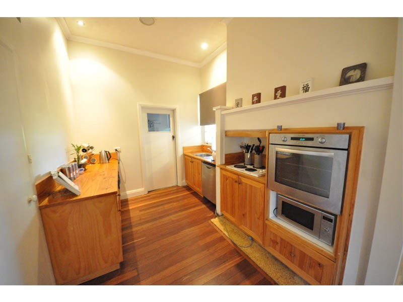 15 Waddell Road, Palmyra WA 6157