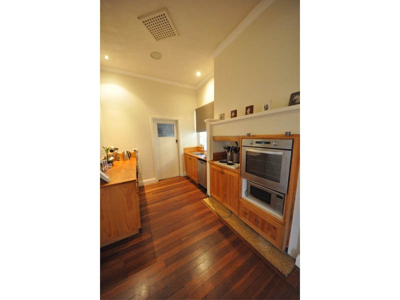 15 Waddell Road, Palmyra WA 6157