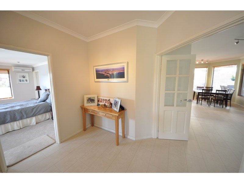 2 Greenwich Parade, Canning Vale WA 6155