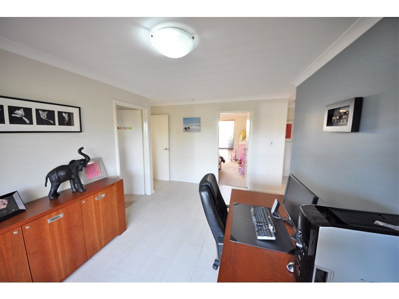 2 Greenwich Parade, Canning Vale WA 6155