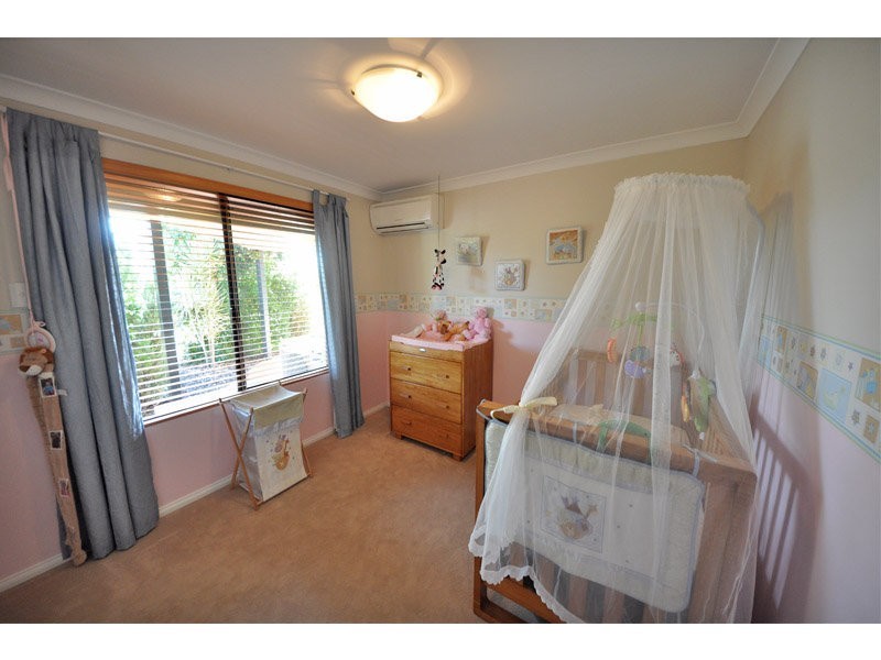 2 Greenwich Parade, Canning Vale WA 6155