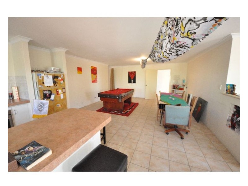 10 Cole Place, Willagee WA 6156