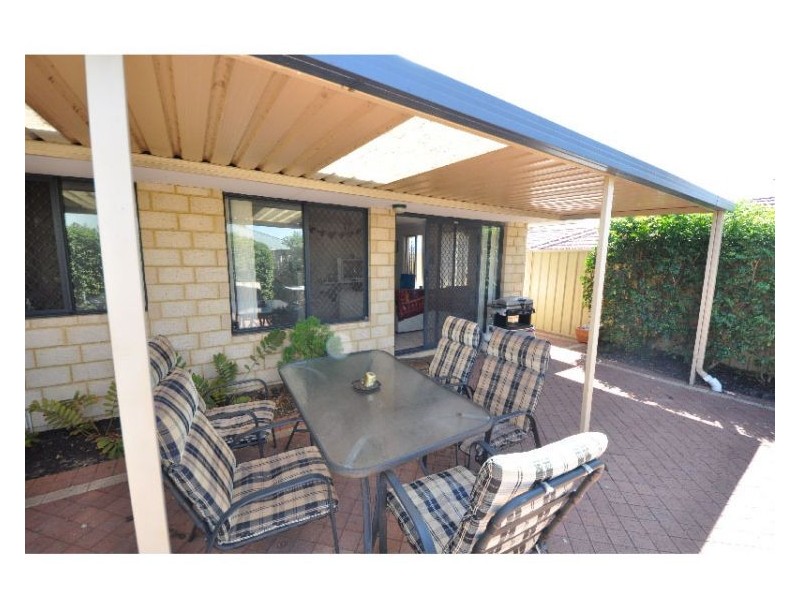 10 Cole Place, Willagee WA 6156
