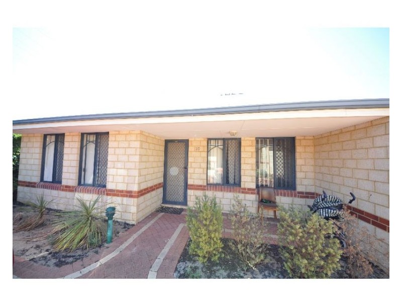 10 Cole Place, Willagee WA 6156