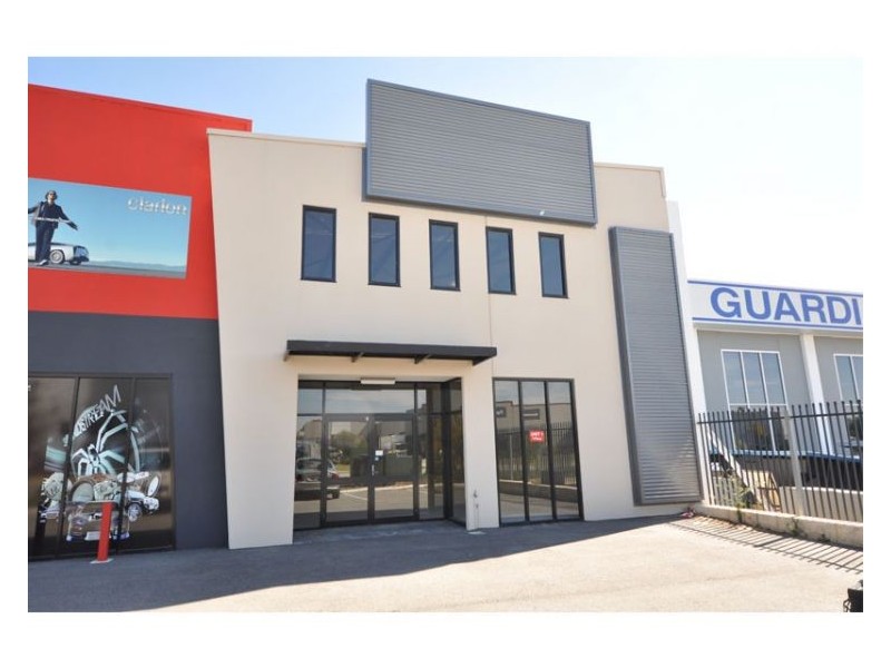 1/8 PICKARD AVENUE, Rockingham WA 6168