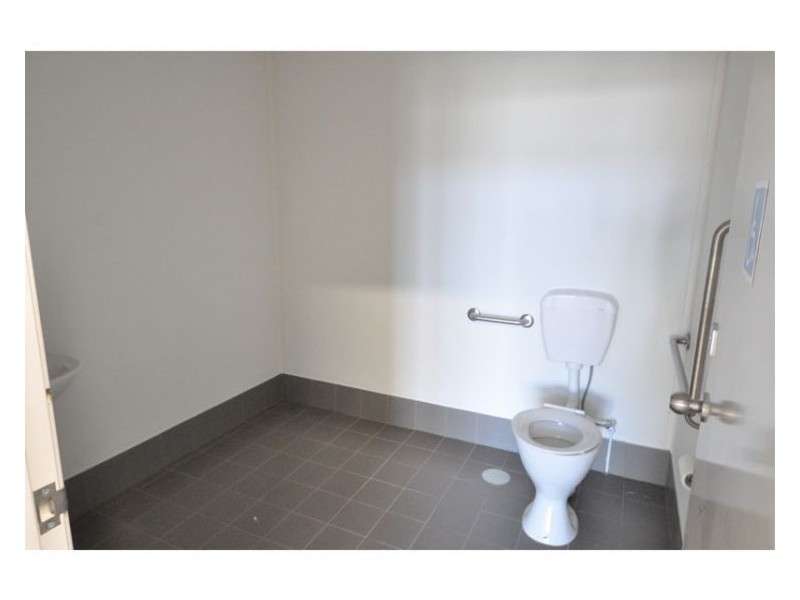 1/8 PICKARD AVENUE, Rockingham WA 6168