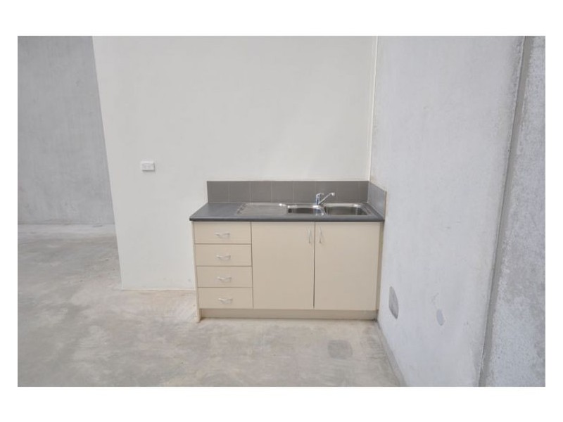 1/8 PICKARD AVENUE, Rockingham WA 6168