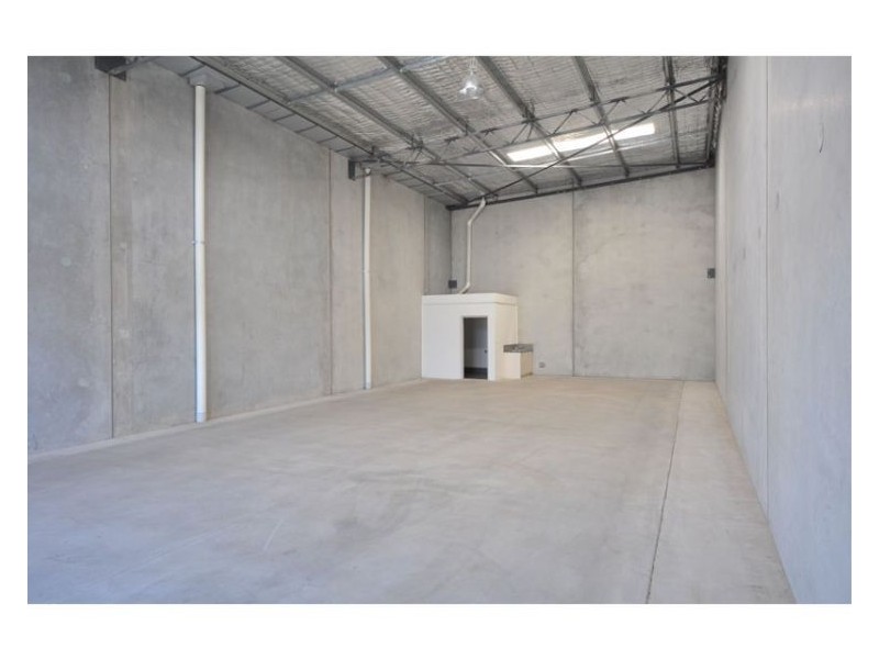 1/8 PICKARD AVENUE, Rockingham WA 6168