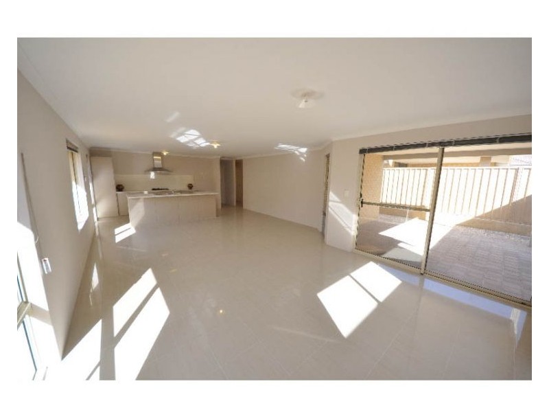 14 Datchet Turn, Bertram WA 6167