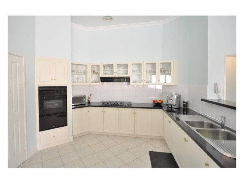 3 Azola Court, Coogee WA 6166