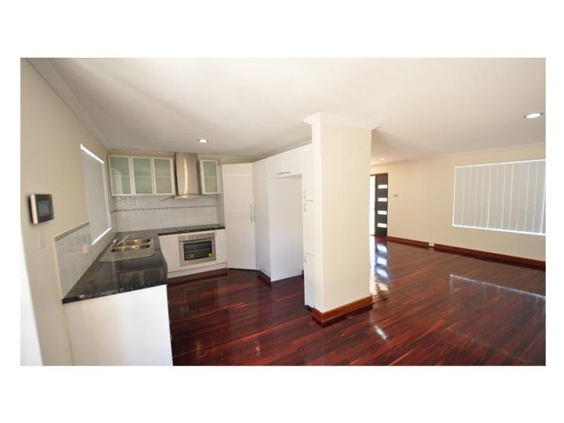 1/169 Phoenix Road, Spearwood WA 6163