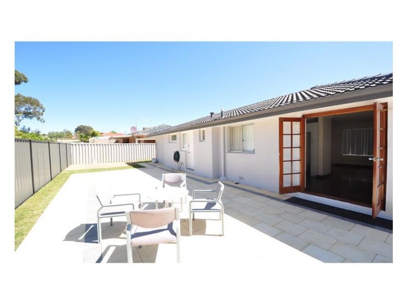 1/169 Phoenix Road, Spearwood WA 6163