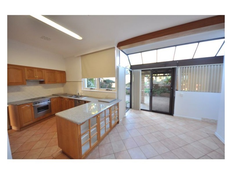 28 Malsbury Street, Bicton WA 6157