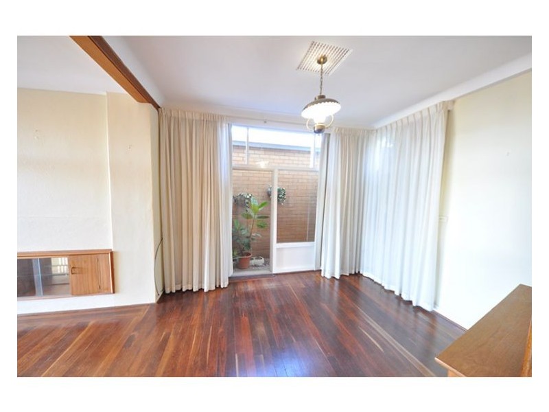 28 Malsbury Street, Bicton WA 6157