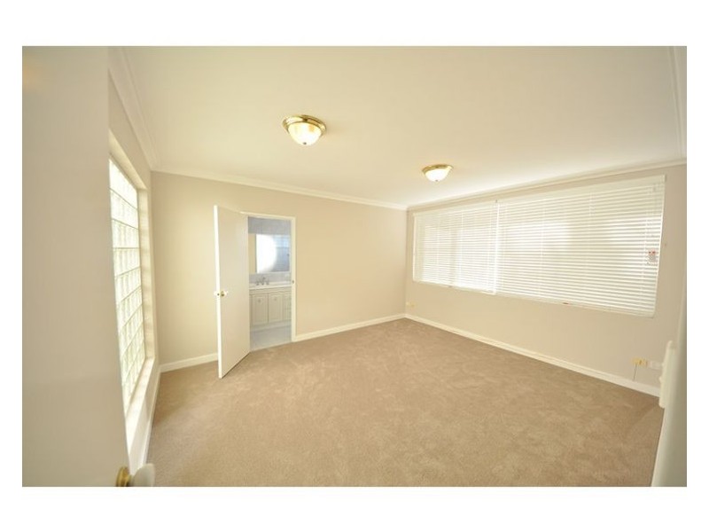 28 Malsbury Street, Bicton WA 6157