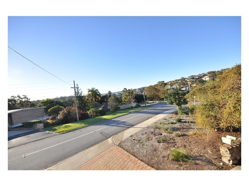 28 Malsbury Street, Bicton WA 6157