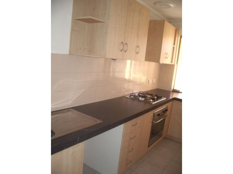 2/91 Phoenix Road, Spearwood WA 6163