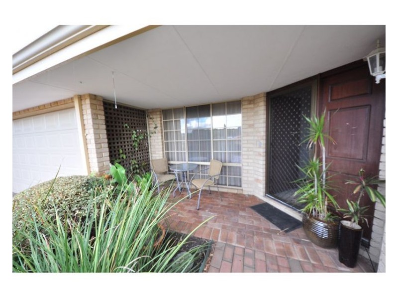 35 Jackson Avenue, Winthrop WA 6150