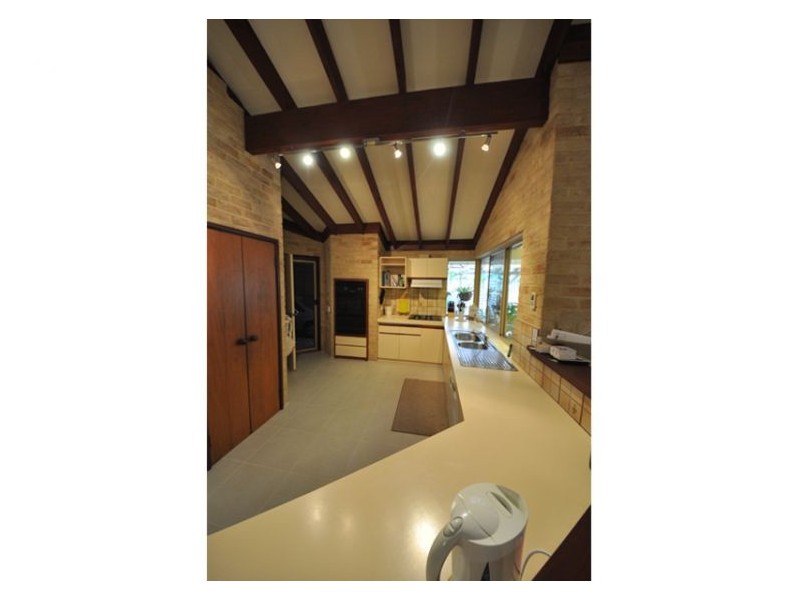 35 Jackson Avenue, Winthrop WA 6150