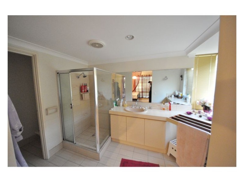 35 Jackson Avenue, Winthrop WA 6150