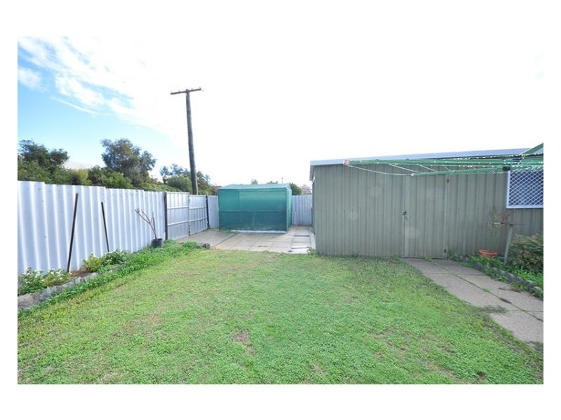 18a March Street, Spearwood WA 6163