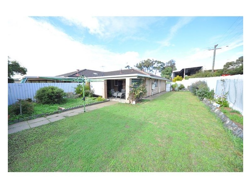 18a March Street, Spearwood WA 6163