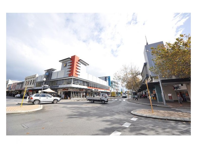 1b/23 Adelaide Street, Fremantle WA 6160