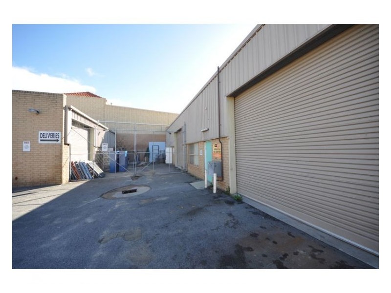 2/8 Zeta Cres, O’connor WA 6163