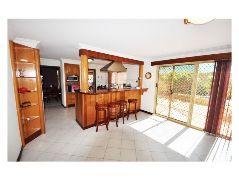 2 Korel Place, Coogee WA 6166