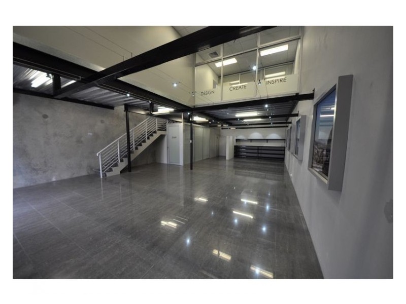 2 / 86 Forsyth Street, O’connor WA 6163