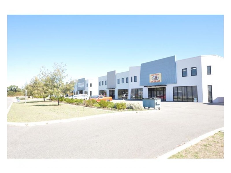 20/8 Pickard Ave, Rockingham WA 6168