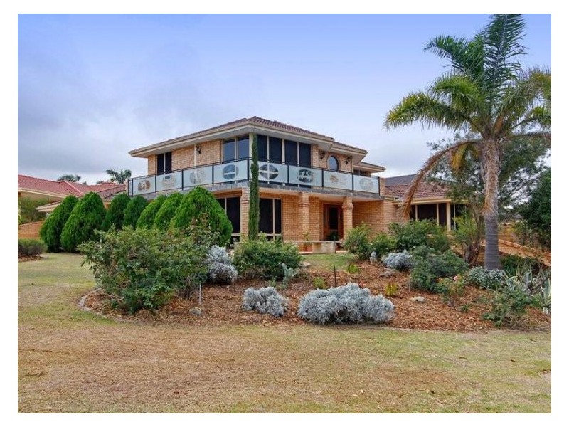 2 Korel Place, Coogee WA 6166