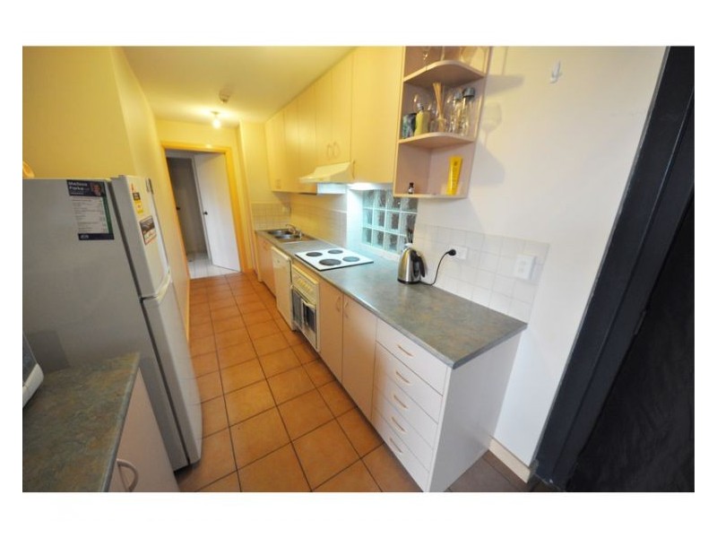 32/13 Cantonment Street, Fremantle WA 6160