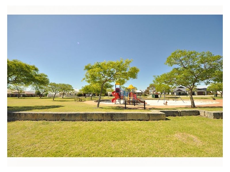 63 Concord Terrace, Atwell WA 6164