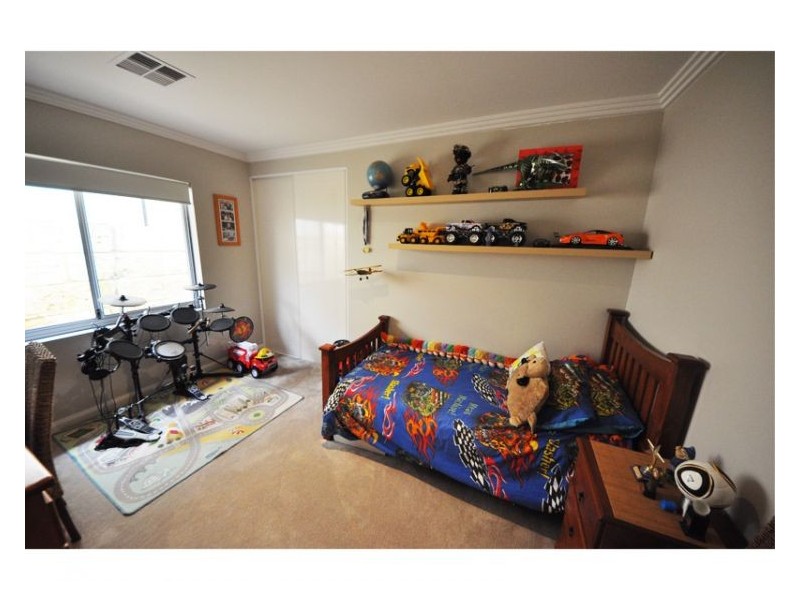 19 Black Swan Rise, Beeliar WA 6164