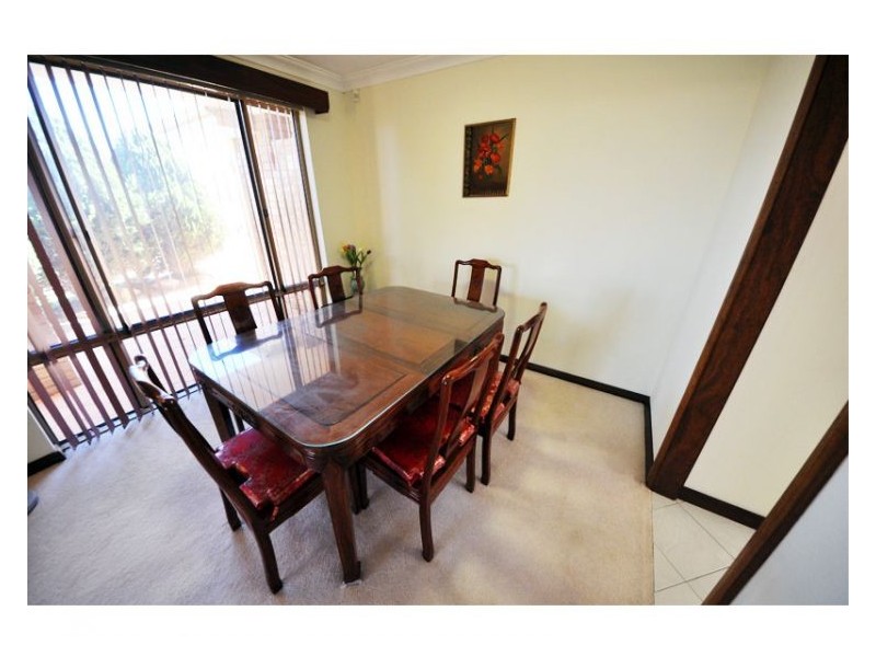2 Korel Place, Coogee WA 6166