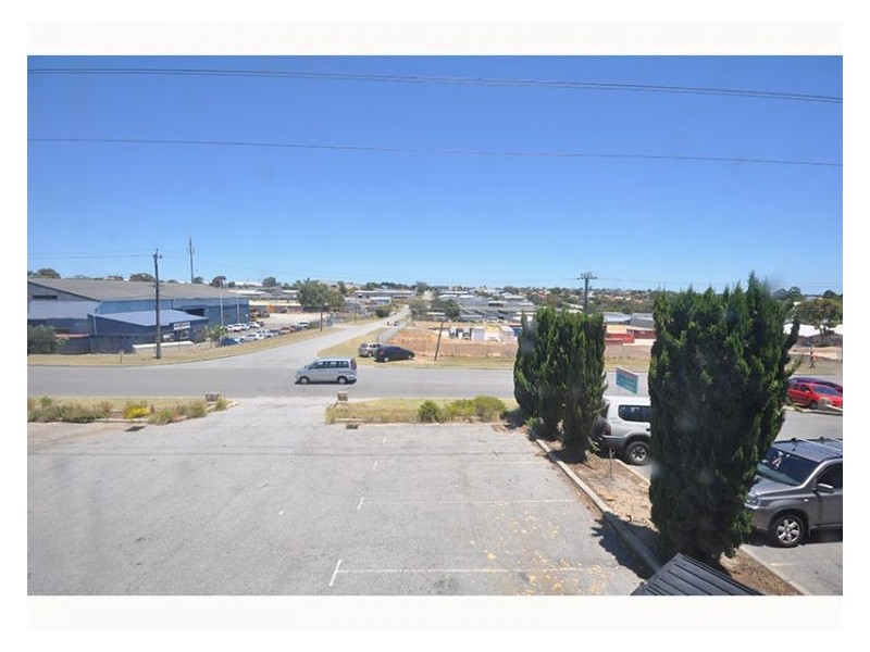 12A Bowen Street, O’connor WA 6163
