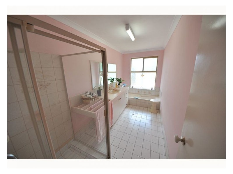 31A Lee Ave, Hilton WA 6163