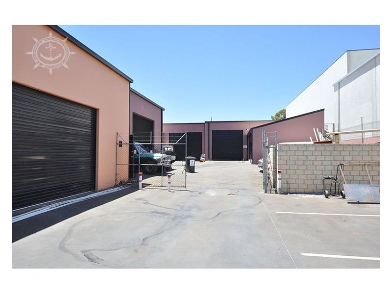3/12B Hines Road, O’connor WA 6163