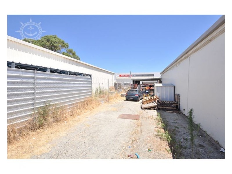 3A Nasmyth Road, Rockingham WA 6168