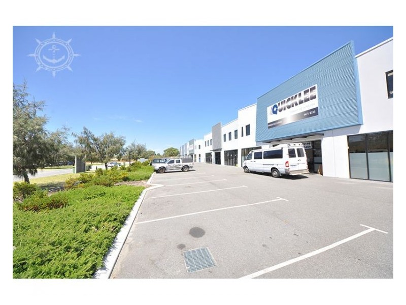 27/8 Pickard Ave, Rockingham WA 6168