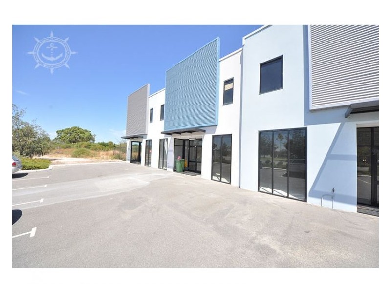 27/8 Pickard Ave, Rockingham WA 6168