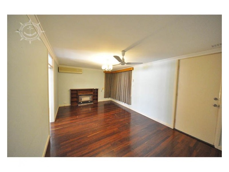 77 Gibson, Beaconsfield WA 6162