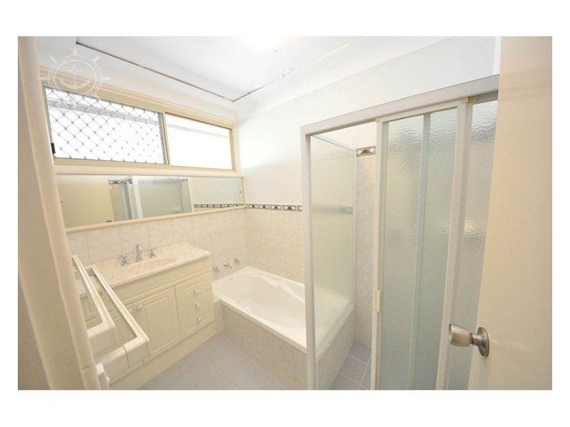 77 Gibson, Beaconsfield WA 6162