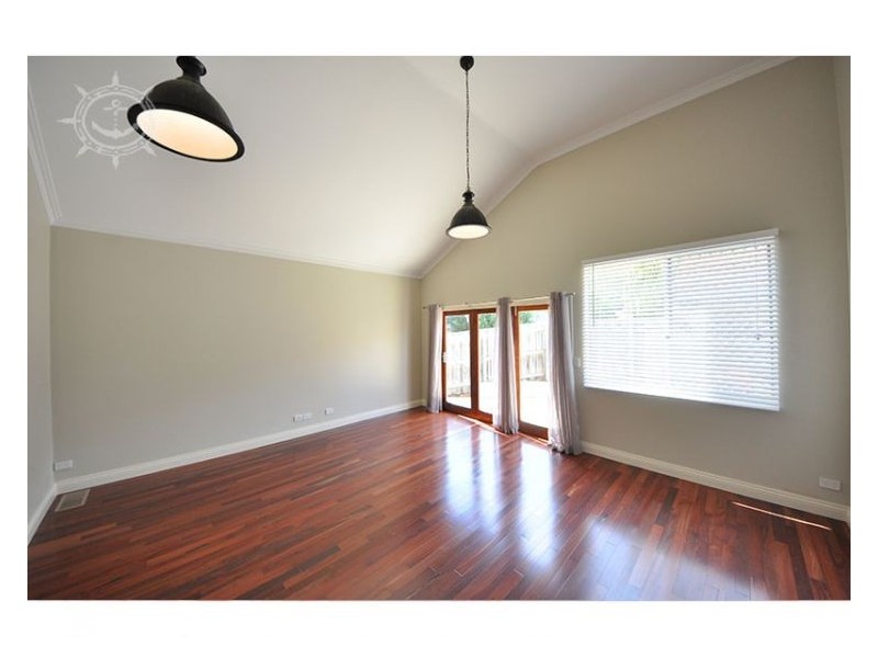20 Butson Way, Hilton WA 6163