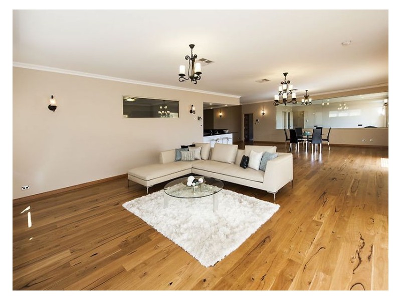 85 Gibbs, Atwell WA 6164