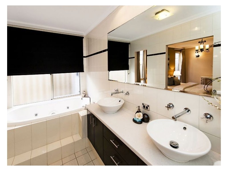 85 Gibbs, Atwell WA 6164
